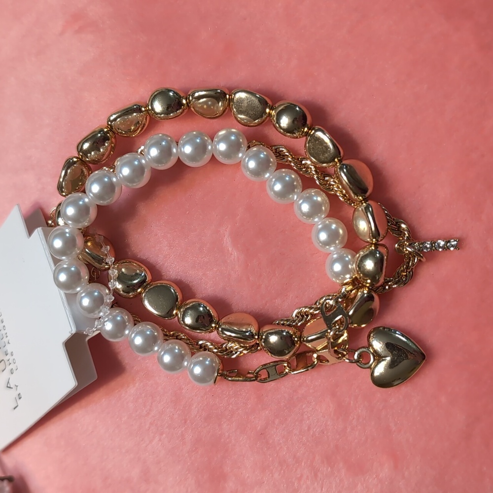 Laundry By Shelli Segal Goldtone and Pearl Stretch Bracelets Set of 3 NWT